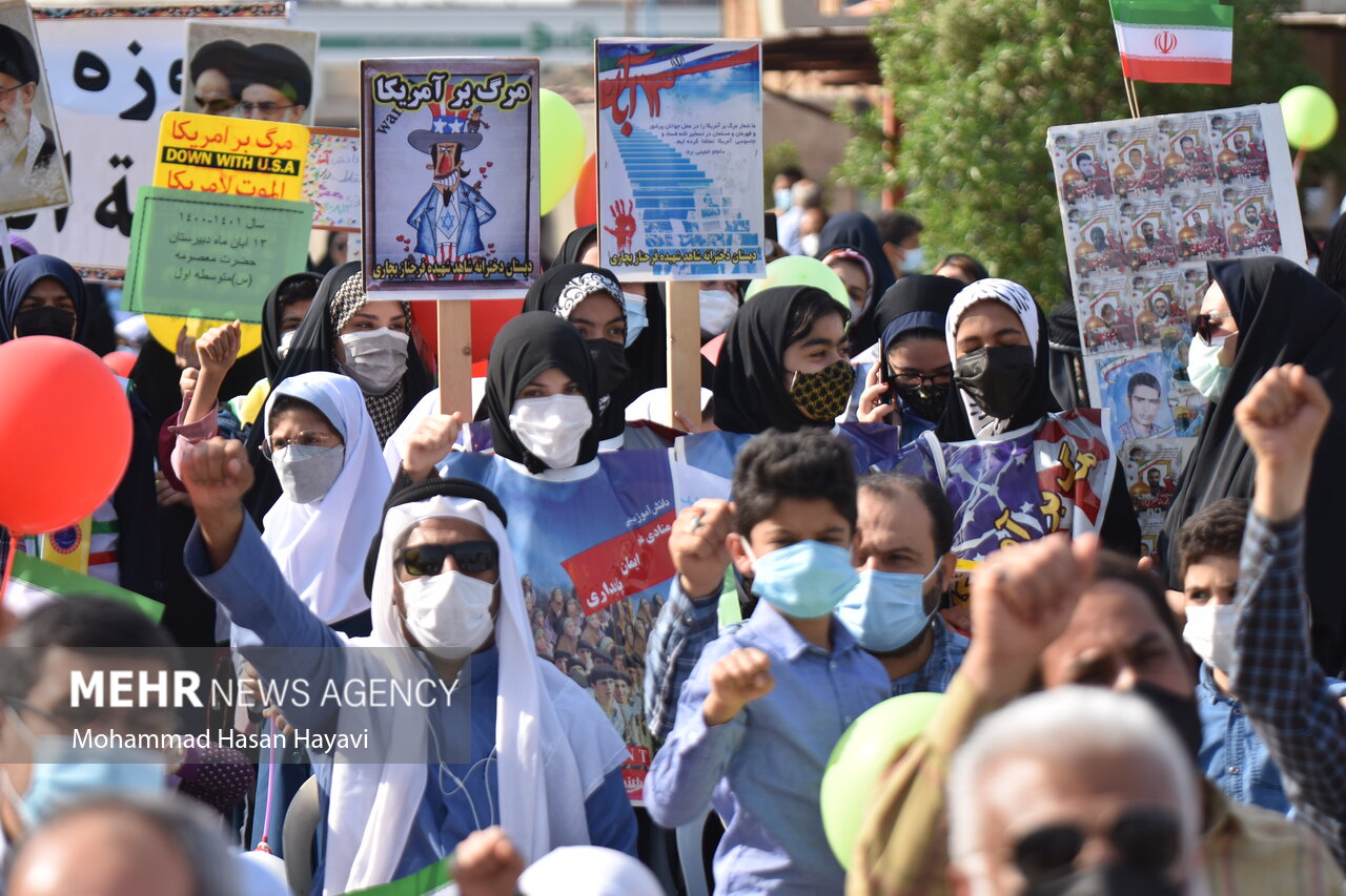 13 آبان روز ماندگار تاریخ انقلاب اسلامی است