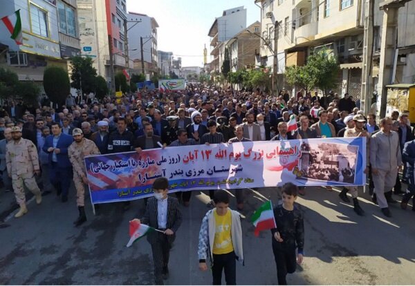 حضور پرشور مرزنشینان آستارایی در راهپیمایی 13 آبان