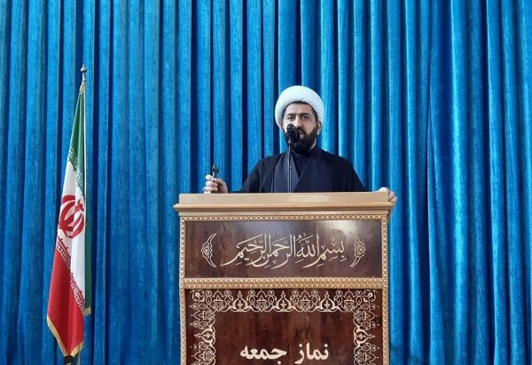 آمریکا در نظم جدید جهان رو به زوال و سقوط است