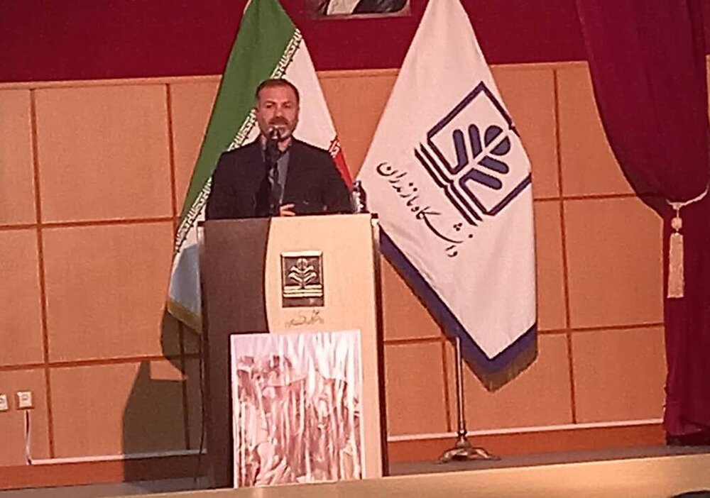 تحلیل درست مکتب شهید سلیمانی راه بصیرت افزایی است