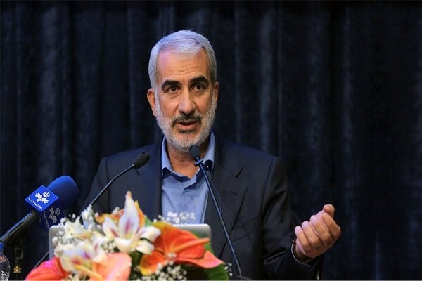 وزیر آموزش و پرورش وارد گلستان شد