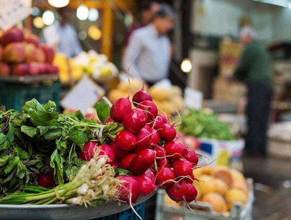 هوشیاری اصناف و بازاریان توطئه دشمنان را خنثی کرد