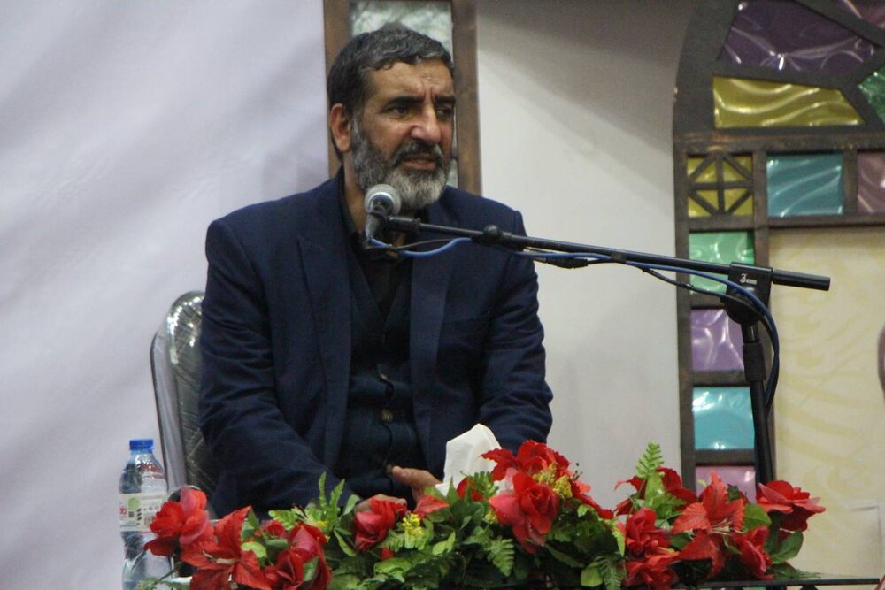 شکل گیری دیپلماسی جدید در جهان/هفت رنگ عشق در انتظار ملت است