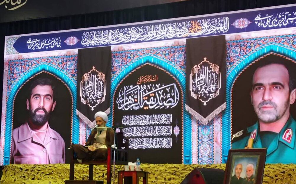 ولایتمداری خصیصه بارز شهدا و حضرت فاطمه (س) بود