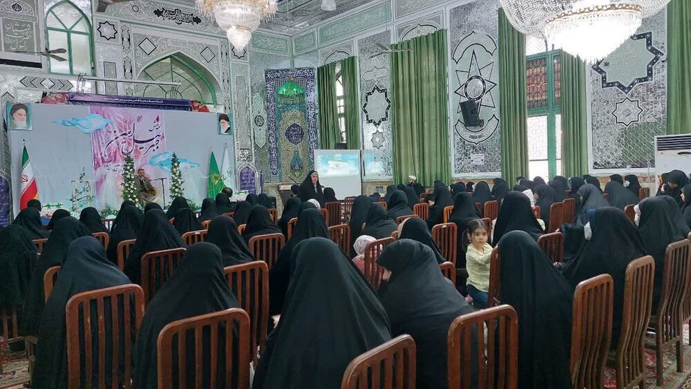 200 بانوی حافظ قرآن کریم در شهرستان گرگان تجلیل شدند
