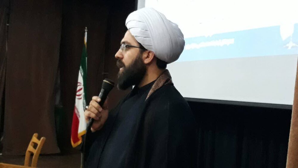 ضرورت ترویج فرهنگ تبلیغ و جهاد تبیین