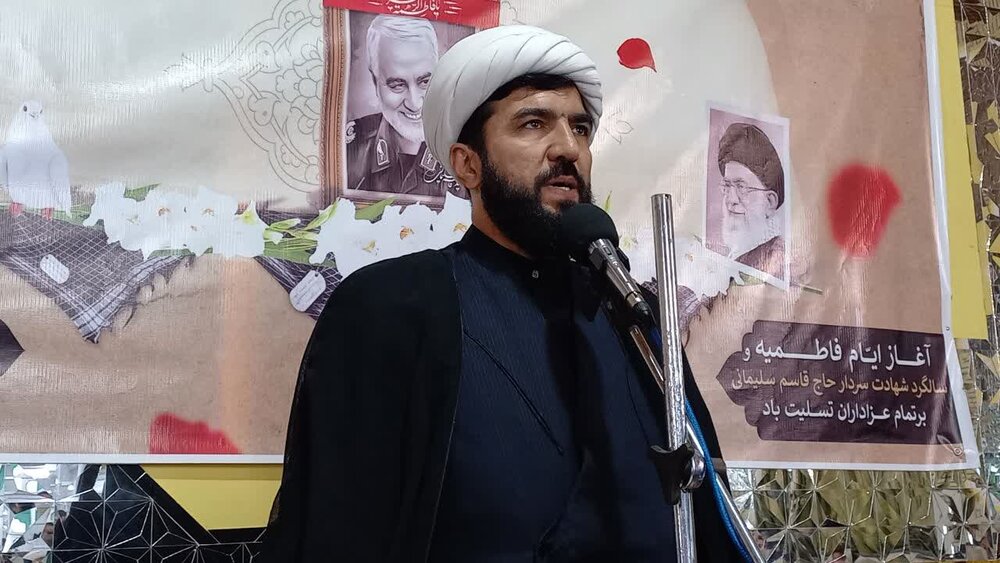 مراسم سالگرد حاج قاسم به صورت مردمی برگزار شود