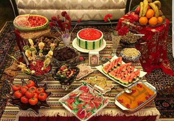 نکات تغذیه ای در شب یلدا/ تناسب غذایی رعایت شود