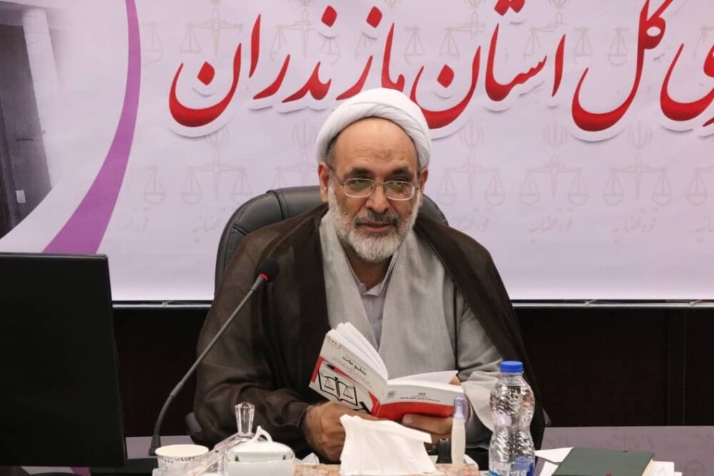 دستگیری مدیرکل یکی از دستگاههای اجرایی استان به اتهام فساداقتصادی