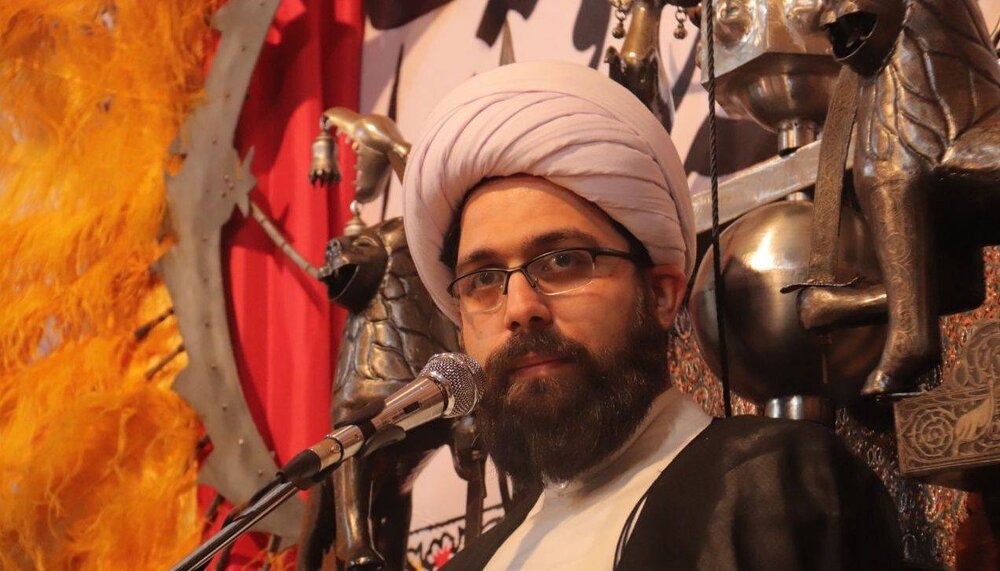 سردار شهید سلیمانی الگوی آزادگان جهان است
