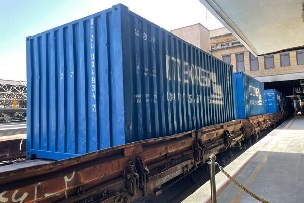 تردد 140 واگن باری در مرز اینچه برون طی 48 ساعت گذشته
