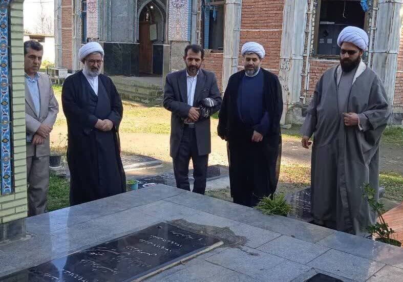 تجدید میثاق مدیرکل تبلیغات اسلامی مازندران با آرمان های شهدا