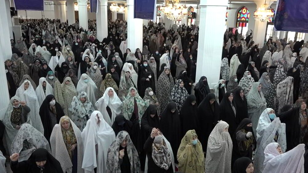 نماز گزاران گیلانی اهانت به قرآن کریم را محکوم کردند