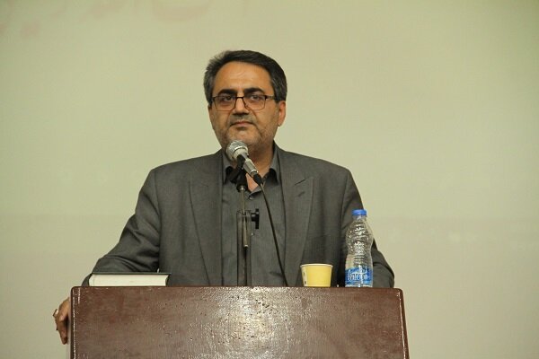 انقلاب اسلامی با وجود هجمه‌های استکبار در مسیر تعالی قرار دارد