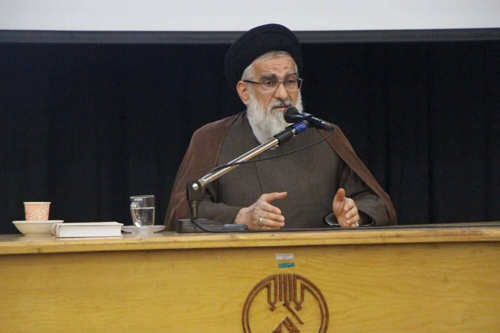 برنامه ریزی برای آینده و توجه به دعا در اعتکاف