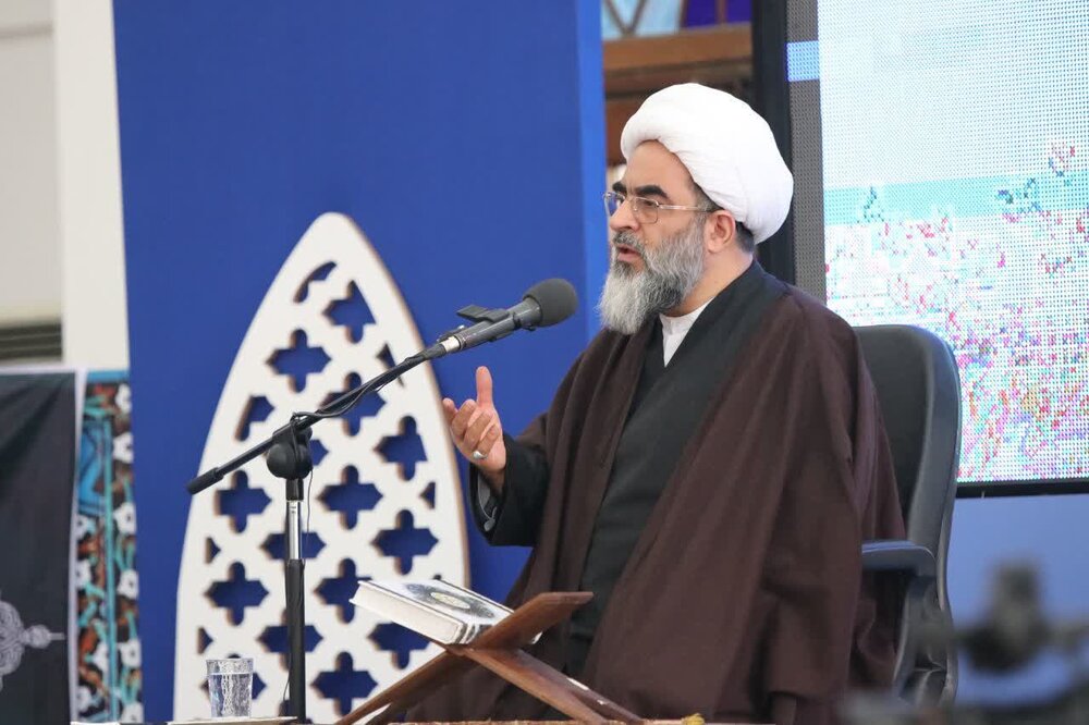 فرهنگ ایرانیان با حُب الهی گره خورده است