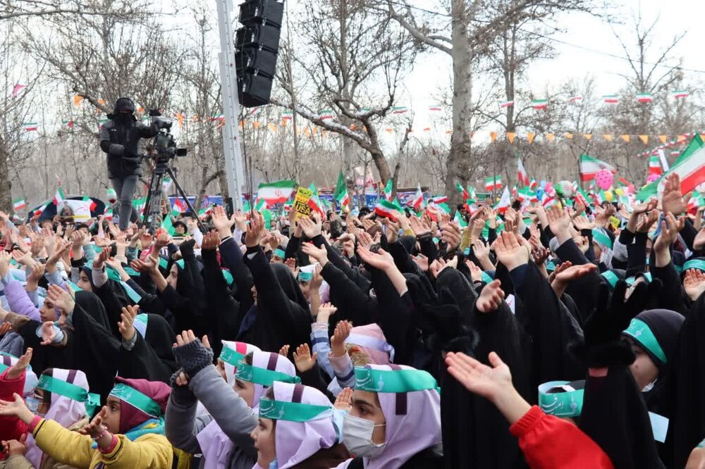 کشورهای مختلف خواهان خرید محصولات دفاعی ایران هستند