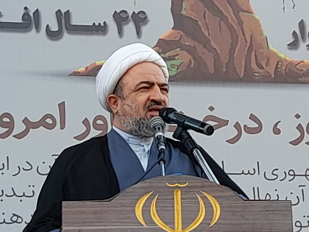 حضور باشکوه مردم در راهپیمایی 22 بهمن توطئه دشمنان را خنثی کرد