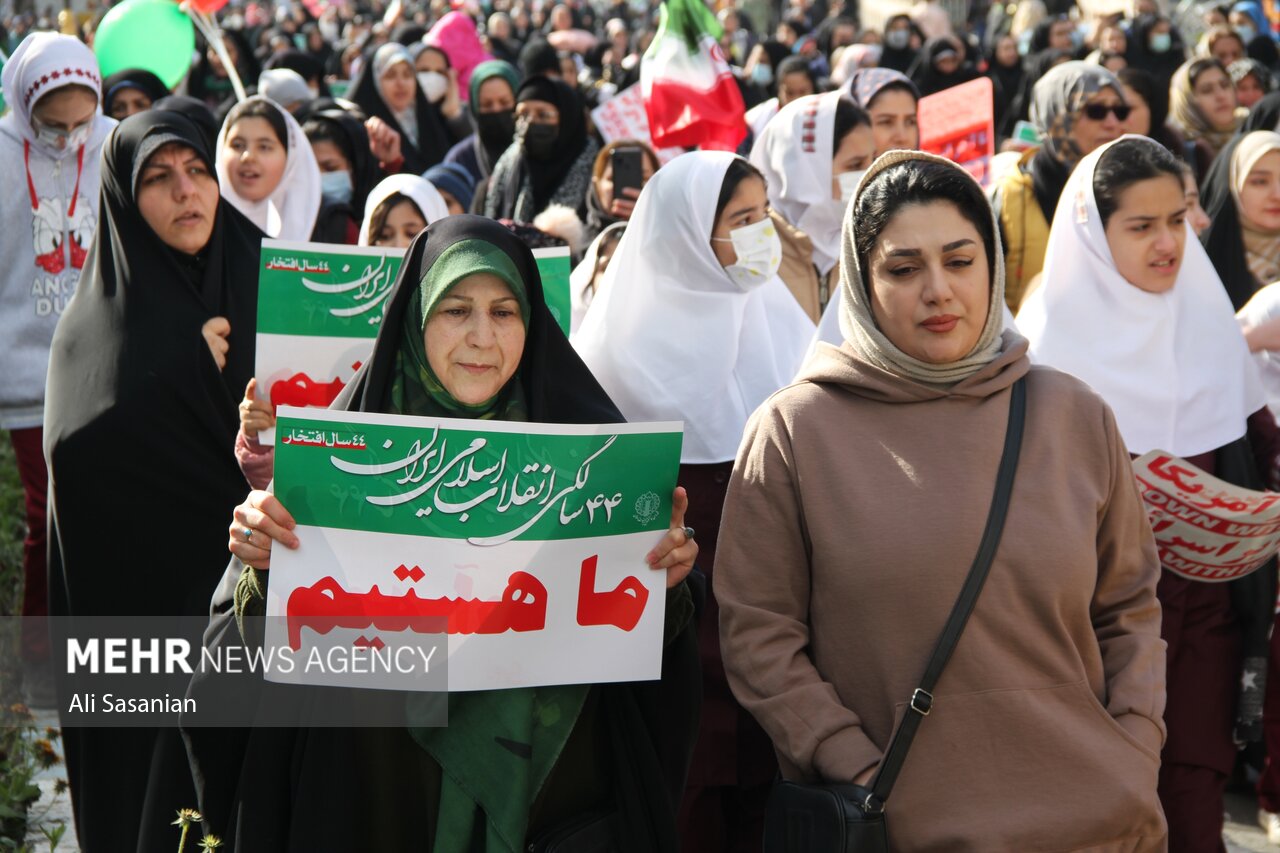 راهپیمایی 22 بهمن در آستارا