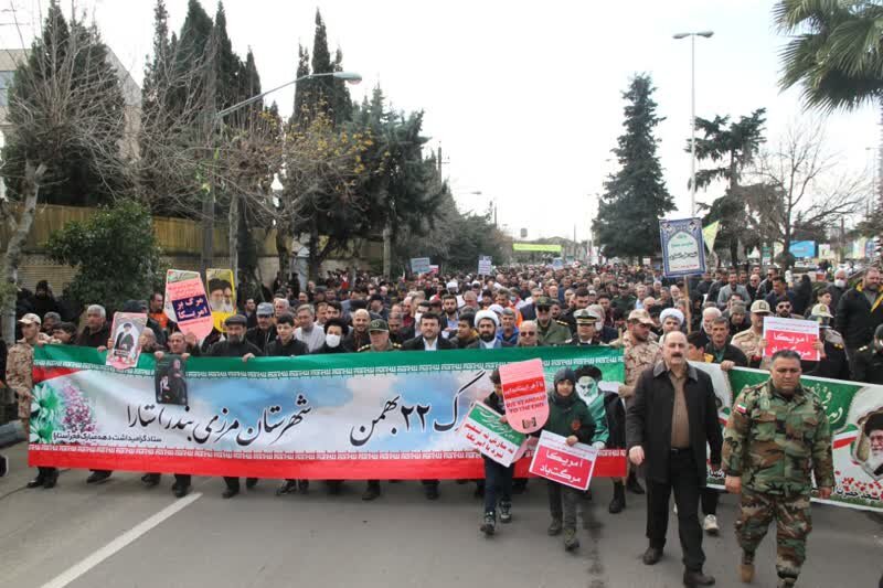حضور پرشور مرزنشینان آستارایی در راهپیمایی 22 بهمن