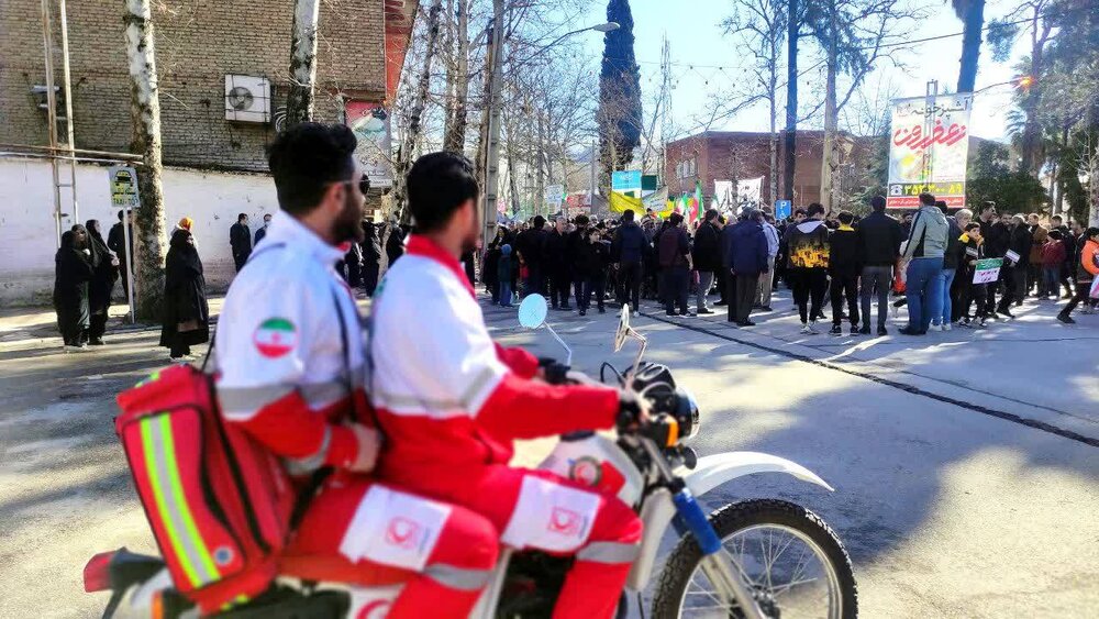 ارائه خدمات امدادی به 531 گلستانی در راهپیمایی 22 بهمن