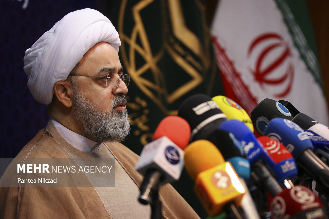 12 اثر حوزه تقریب مذاهب در کنفرانس وحدت اسلامی رونمایی می شود
