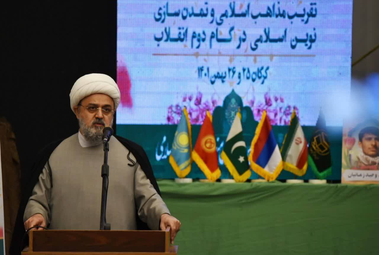استکبار جهانی به دنبال جنگ افروزی در ممالک اسلامی است