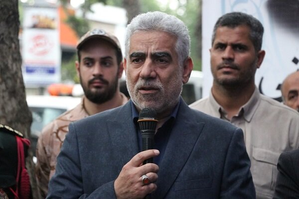 ورود و خروج کامیون‌های باری در مرز آستارا تسریع می‌یابد