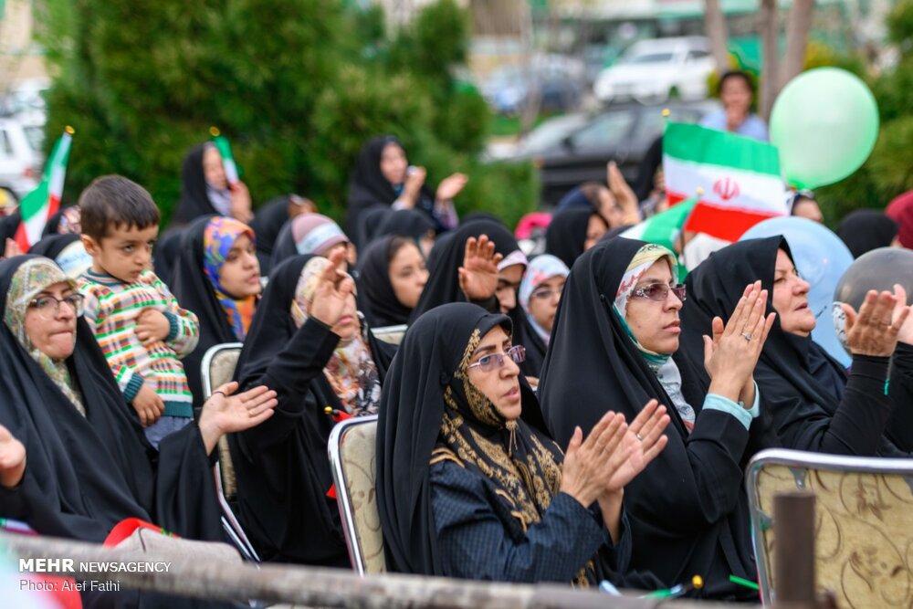 جشنواره «جوان موثر مازنی» طراحی و اجرا شده است