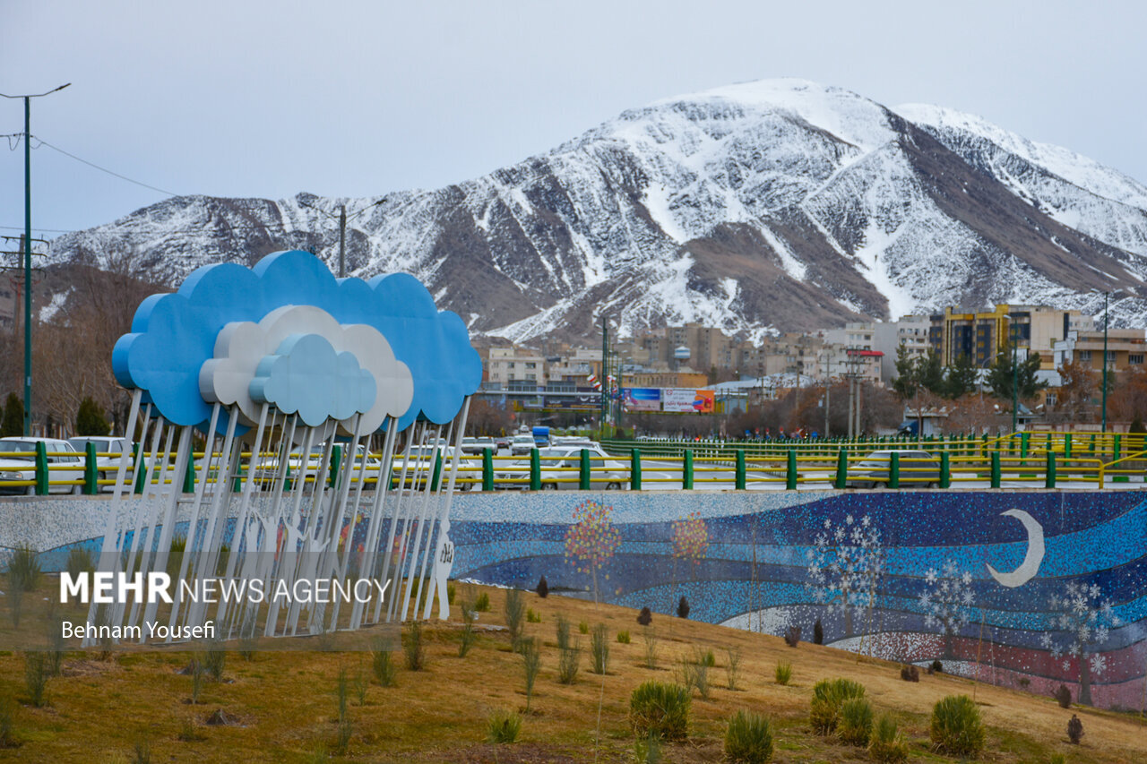 رگبار و رعد و برق گلستان را فرا می گیرد/ کاهش 20 درجه ای دما