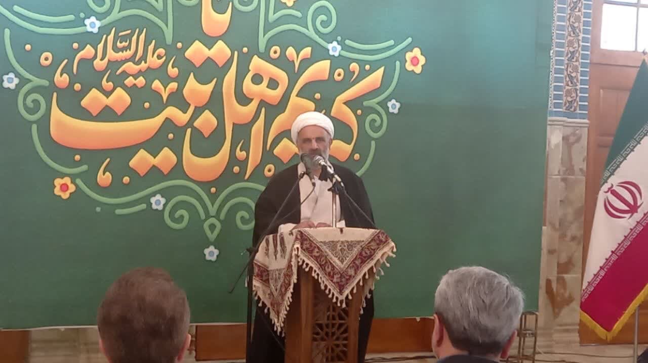 ترویج فرهنگ خدمتگزاری اولویت مسئولان قرار گیرد