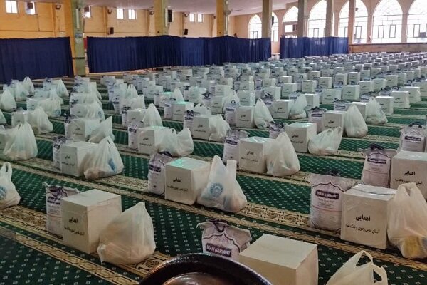توزیع 1110 بسته معیشتی در شب قدر بین نیازمندان بندرترکمن