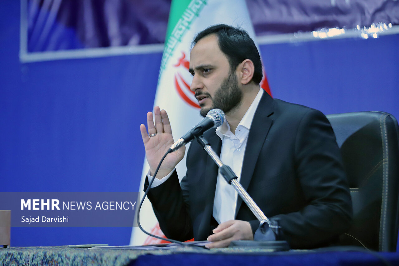 دولت تمرکز خود را بر حل بنیادین و ریشه‌ای تورم قرار داده است