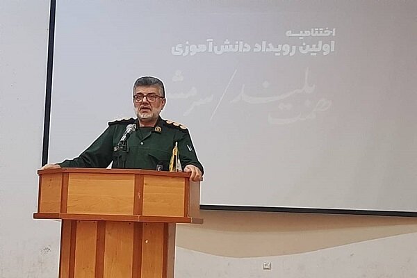 313 گیلانی به حرم امام خمینی (ره) اعزام می شوند