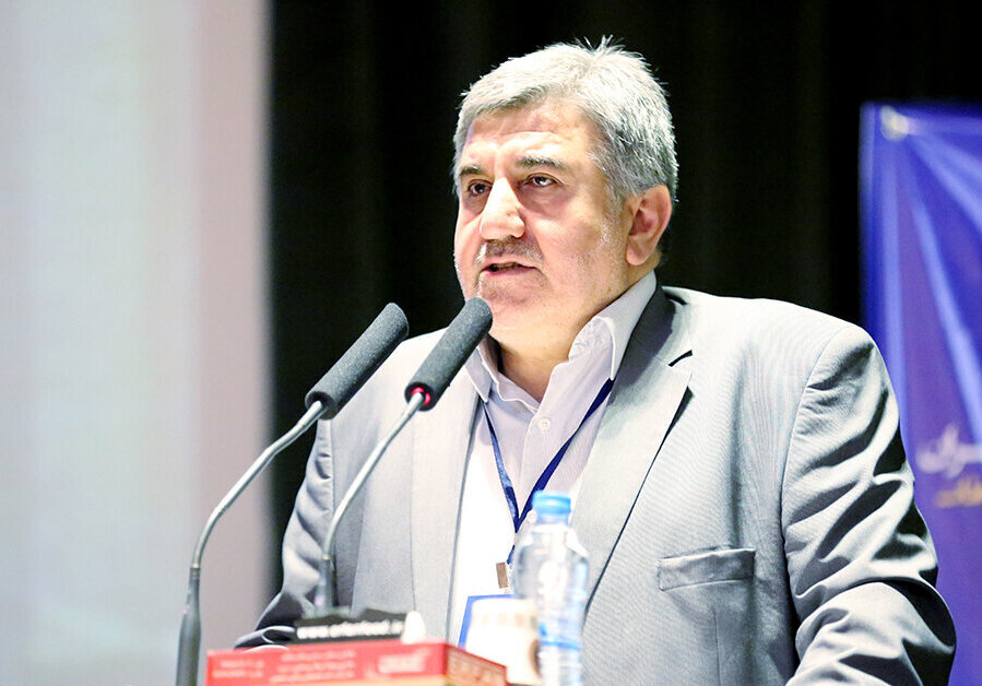 اندیشکده های تخصصی با حضور اساتید بسیجی در دانشگاه تشکیل می شود