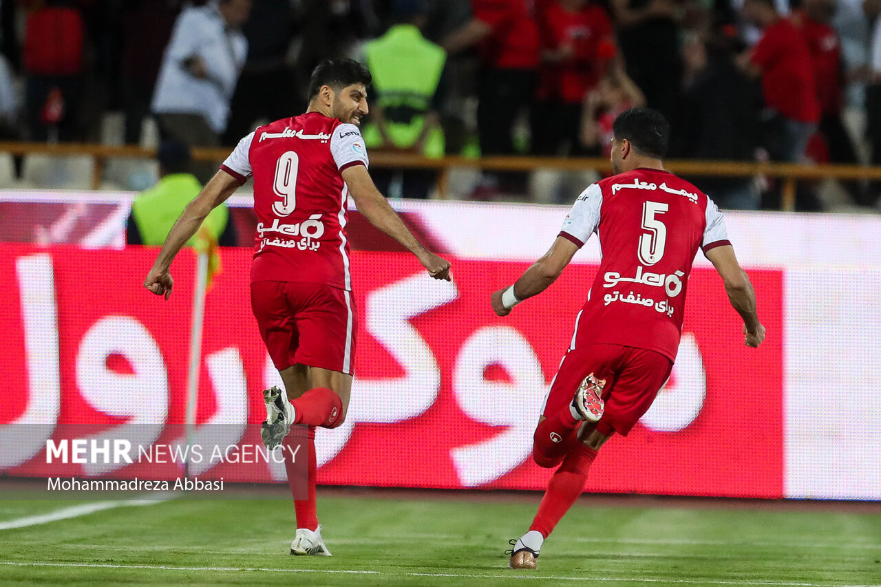 طوفان پرسپولیس در آزادی و توقف استقلال/ سپاهان از روی پیکان رد شد