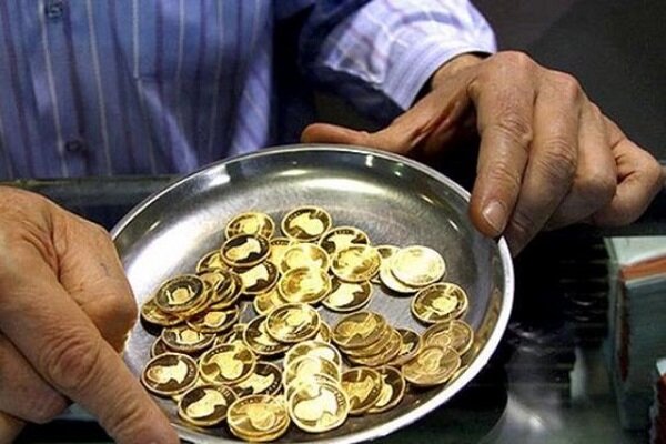 فروش سکه های تقلبی در علی آبادکتول/ 2 متهم دستگیر شدند