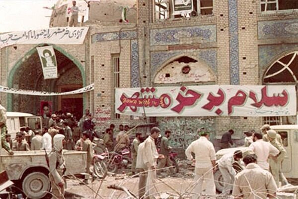 حماسه مقاومت ملت ایران باید به درستی تبیین شود
