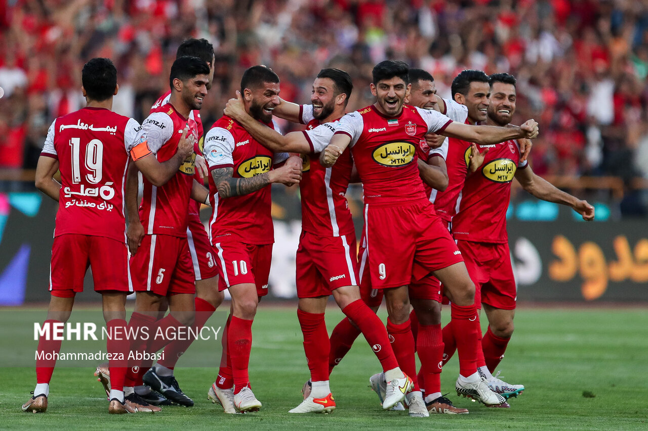 جام بیست و دوم روی دستان سرخ‌های پایتخت/ پرسپولیس قهرمان شد