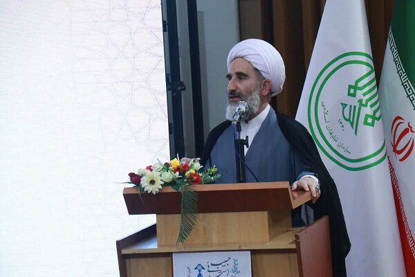 دشمن به دنبال ربودن حس مادری از دختران جامعه است