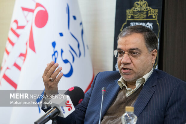 سازش پذیری در مقابل دشمن اوج ذلت خواهی است
