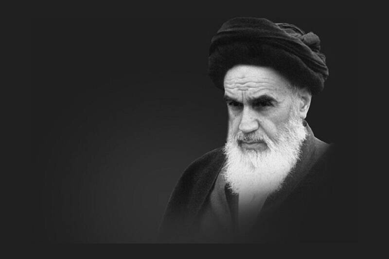 راه برون رفت از بحران‌ها در جامعه امام شناسی است
