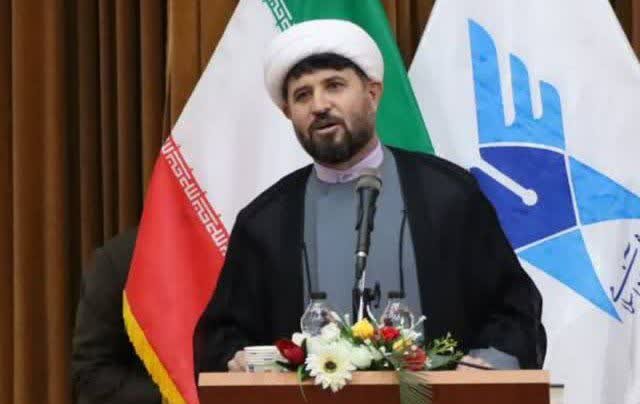 لزوم پیاده سازی مشی و منش امام راحل در جامعه