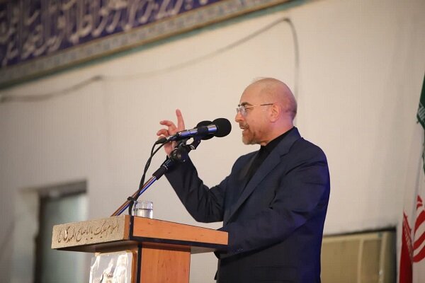 امید و آرامش امام از سر منطق قرآن و اهل‌بیت بود