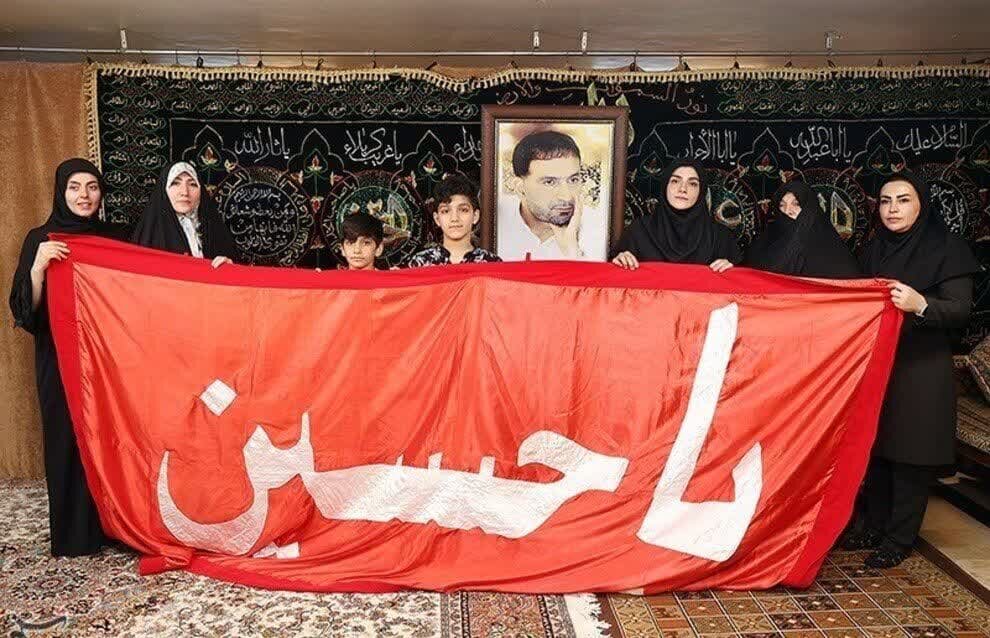 «سپیده بابایی»مدال خود را به خانواده شهید «طهرانی مقدم» تقدیم کرد