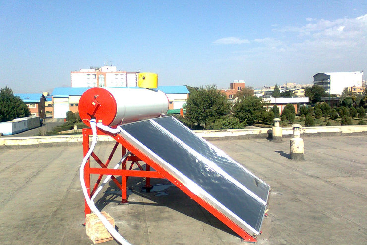 10 دستگاه آبگرم‌کن خورشیدی به روستاهای سوادکوه اعطا شد