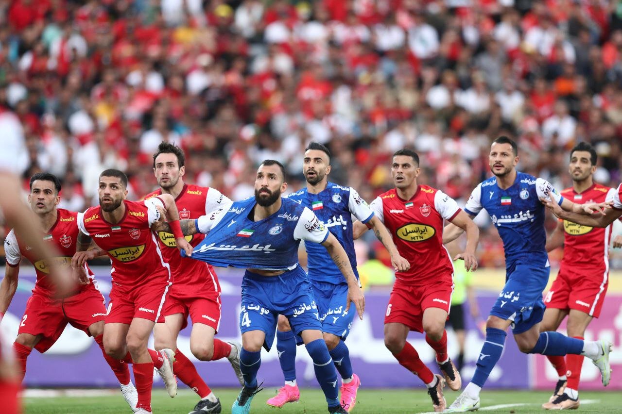 نگاهی به 5 هفته داغ لیگ برتر/ کار سخت پرسپولیس قبل از دربی!