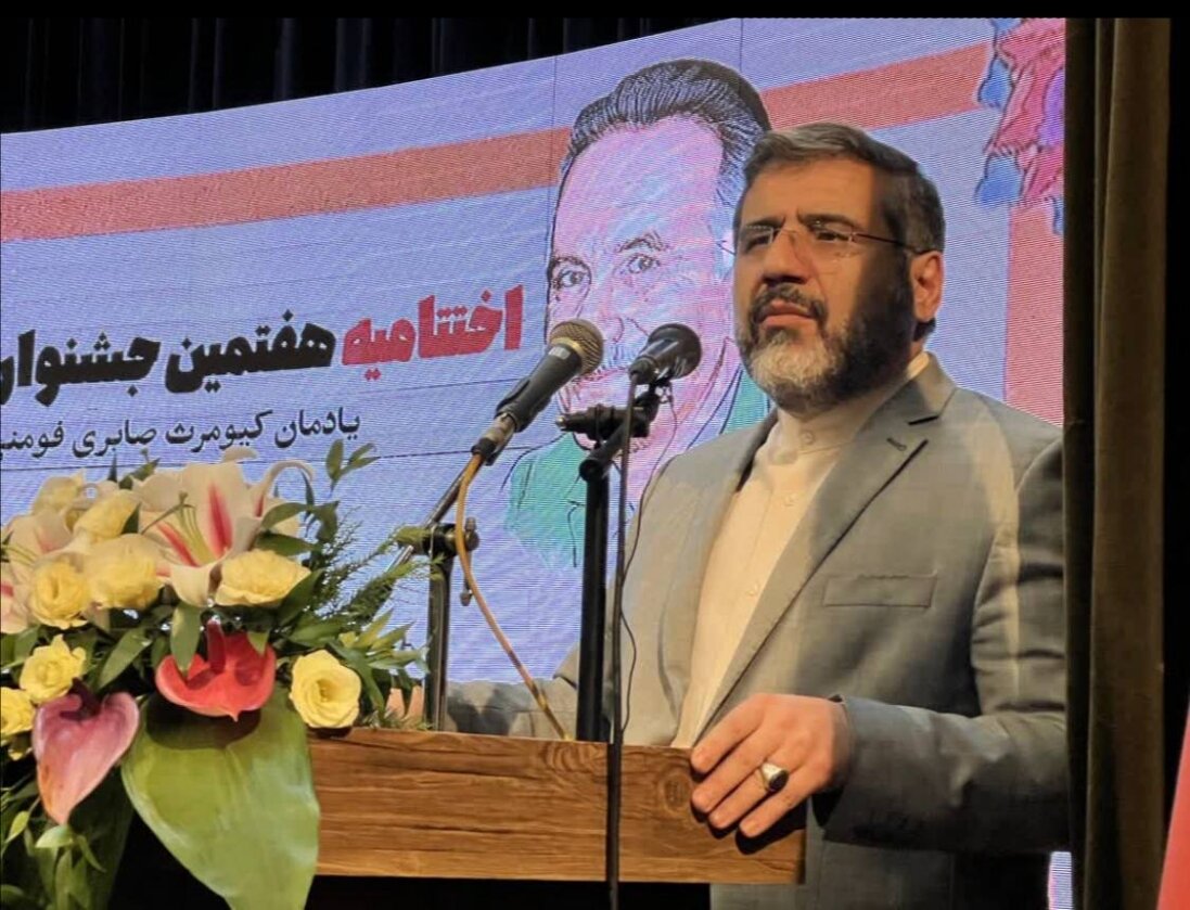 فومن از مراکز اصلی رشد نیروهای انسانی فاخر در کشور است