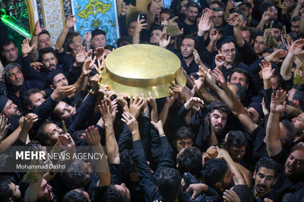 نوای «حسین حسین» به گوش می رسد/ آیین سنتی «طشت گذاری»