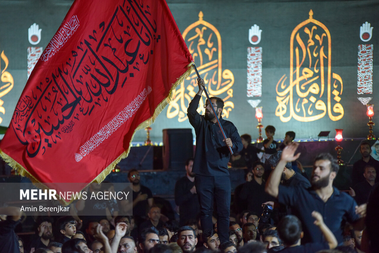 برپایی مراسم سوگواری حسینی در شهر بره سر